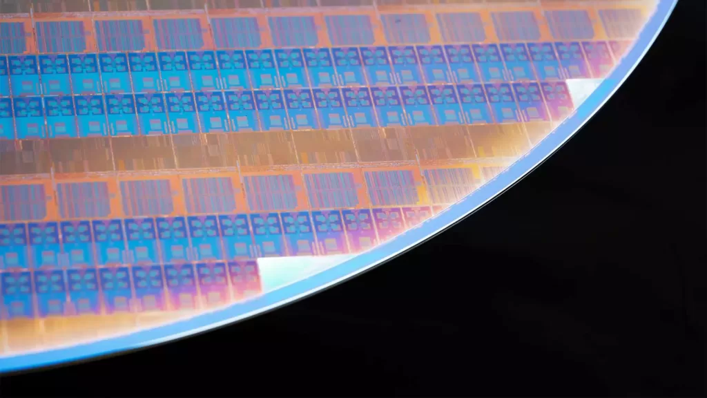 Intel, PowerVia ile Çip Üretiminde Bir Atılım Gerçekleştirdi Intel, PowerVia ile Çip Üretiminde Bir Atılım Gerçekleştirdi