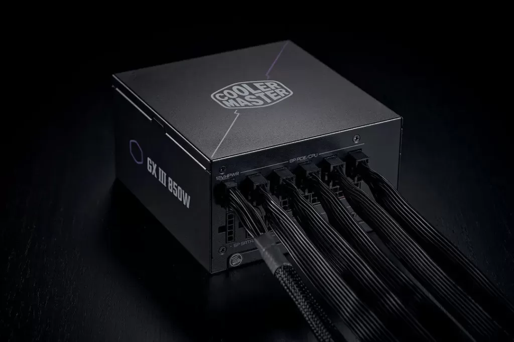 Cooler Master, GX III Gold Serisi ATX 3.0 Güç Kaynağını Piyasaya Sürdü Cooler Master, GX III Gold Serisi ATX 3.0 Güç Kaynağını Piyasaya Sürdü