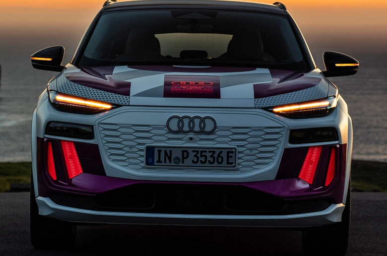 Audi Q6 e-tron Ve Dijital OLED Teknolojisi Audi Q6 e-tron Ve Dijital OLED Teknolojisi