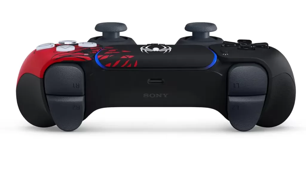 Spider-Man 2 PS5 ve DualSense Kontrol Cihazı SDCC'de Tanıtıldı Spider-Man 2 PS5 ve DualSense Kontrol Cihazı SDCC'de Tanıtıldı