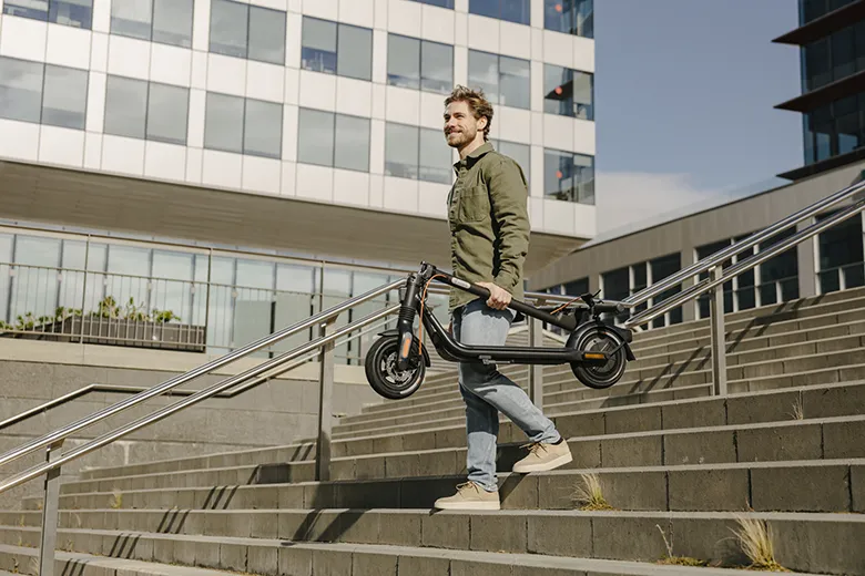 Segway-Ninebot F2 Serisi Satışa Çıktı Segway-Ninebot F2 Serisi Satışa Çıktı