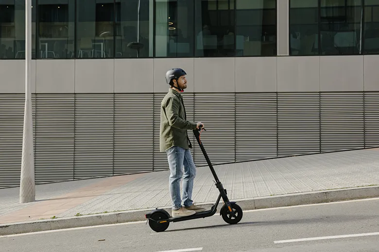 Segway-Ninebot F2 Serisi Satışa Çıktı Segway-Ninebot F2 Serisi Satışa Çıktı