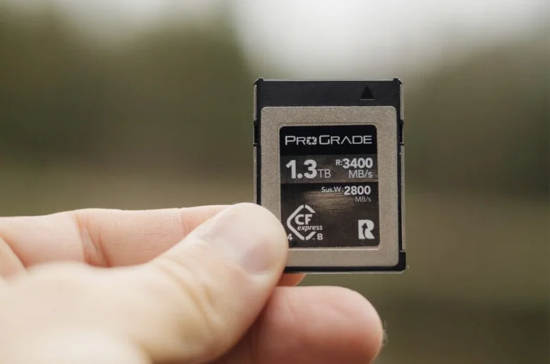 Prograde Digital 3. Nesil CFexpress 4.0 B Tipi 1.3 TB Bellek Kartını Duyurdu Prograde Digital 3. Nesil CFexpress 4.0 B Tipi 1.3 TB Bellek Kartını Duyurdu