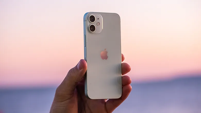 Apple, Wonderlust Etkinliğinden Sonra iPhone 12 Mini ve 13 Mini'ye Veda Edecek! Apple, Wonderlust Etkinliğinden Sonra iPhone 12 Mini ve 13 Mini'ye Veda Edecek!