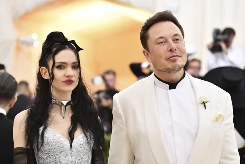 Elon Musk’ın Çocuk Sayısı 11’e Çıktı: Şarkıcı Grimes'tan Üçüncü Bir Çocuğu Olduğu Ortaya Çıktı! Elon Musk’ın Çocuk Sayısı 11’e Çıktı: Şarkıcı Grimes'tan Üçüncü Bir Çocuğu Olduğu Ortaya Çıktı!