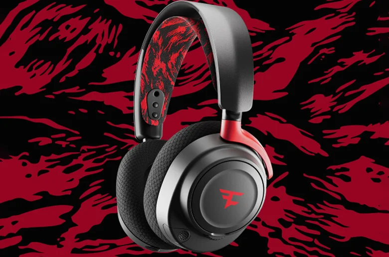 FaZe Clan ve SteelSeries Ortak Markalı Oyun Ekipmanlarını Piyasaya Sürüyor FaZe Clan ve SteelSeries Ortak Markalı Oyun Ekipmanlarını Piyasaya Sürüyor