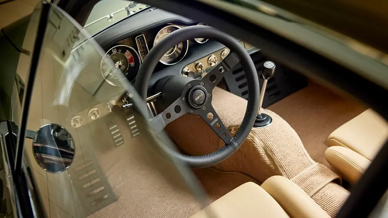 Volvo, Sadece 1 Adet Ürettiği P1800 Cyan GT Modelini Tanıttı Volvo, Sadece 1 Adet Ürettiği P1800 Cyan GT Modelini Tanıttı